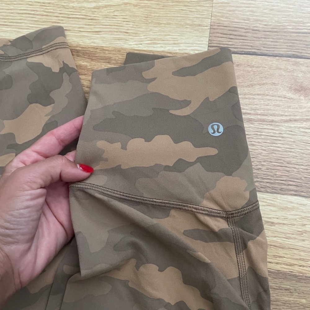 Lululemon Athletica Camouflage Fabric Brown and Tan